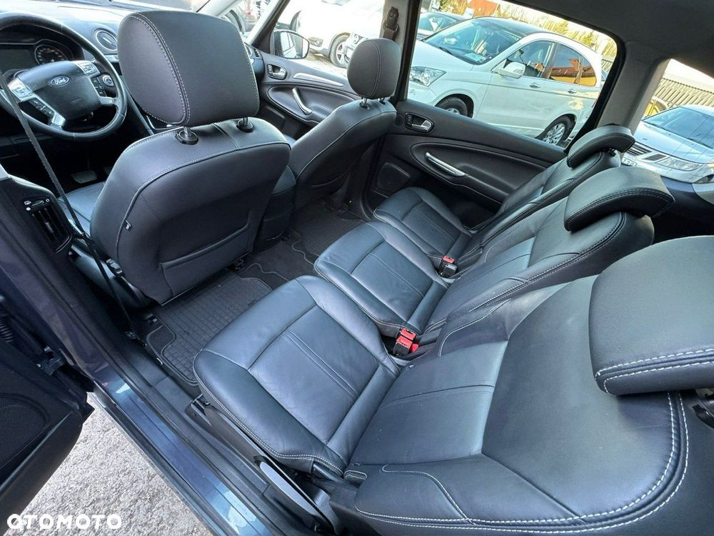 Ford S-Max - 23