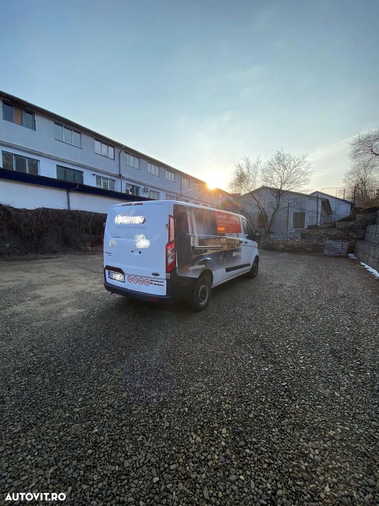 Ford Transit Custom - 9