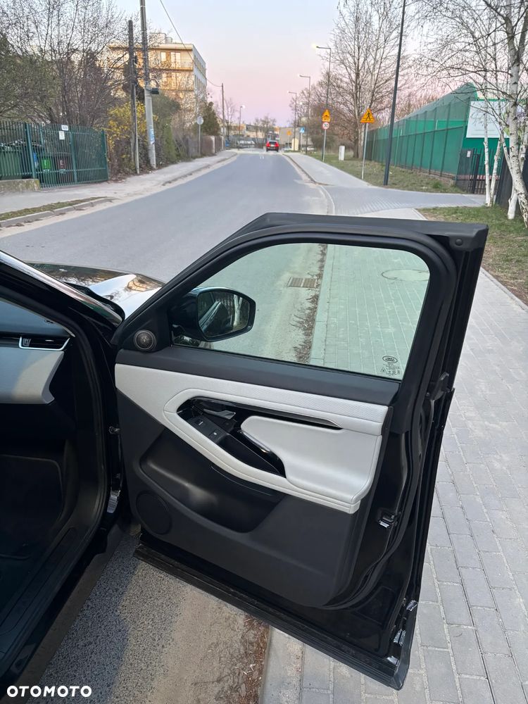 Land Rover Range Rover Evoque 2.0 P200 mHEV R-Dynamic - 28