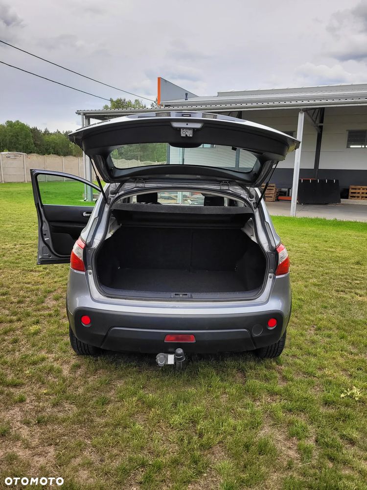 Nissan Qashqai - 12