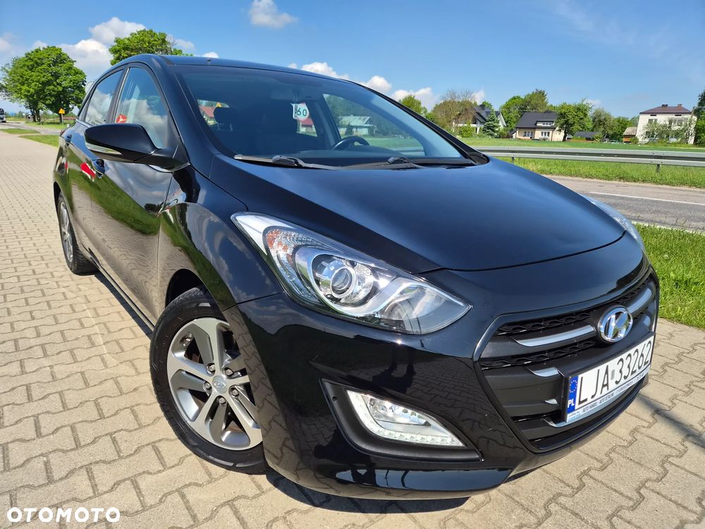 Hyundai i30 blue 1.6 CRDi Classic Navigation - 5