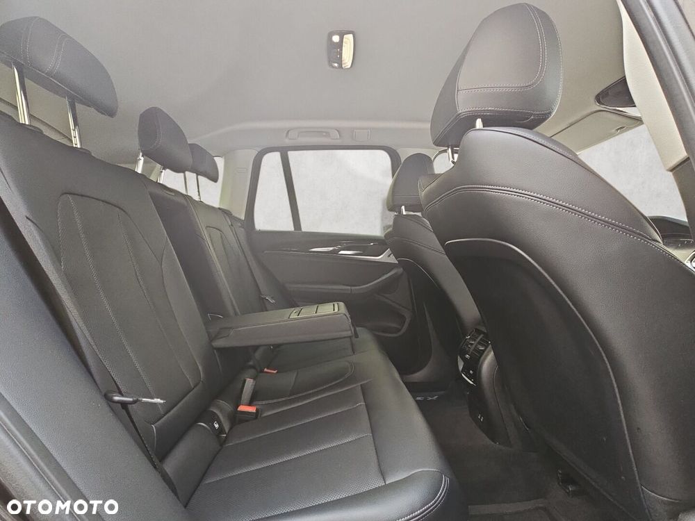 BMW X3 - 25