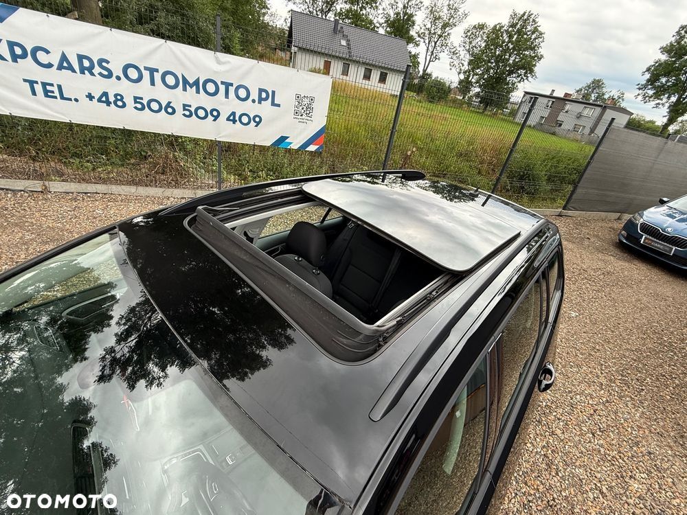 Volkswagen Golf 1.6 TDI DPF DSG Highline - 22