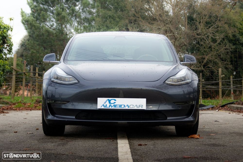 Tesla Model 3 Long-Range Dual Motor AWD - 3