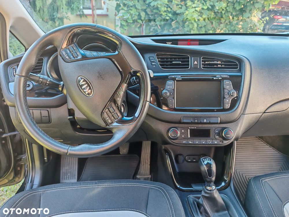 Kia Ceed 1.6 CRDi M - 18