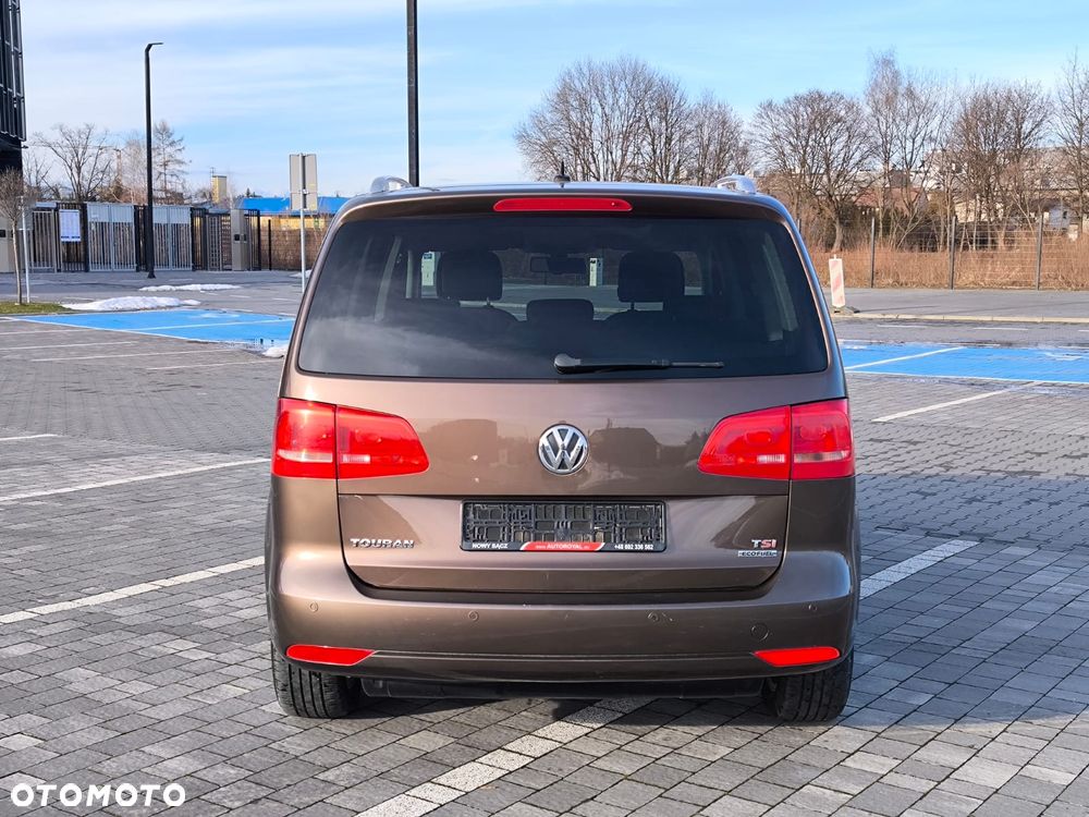 Volkswagen Touran 1.4 TSI EcoFuel DSG Comfortline - 5