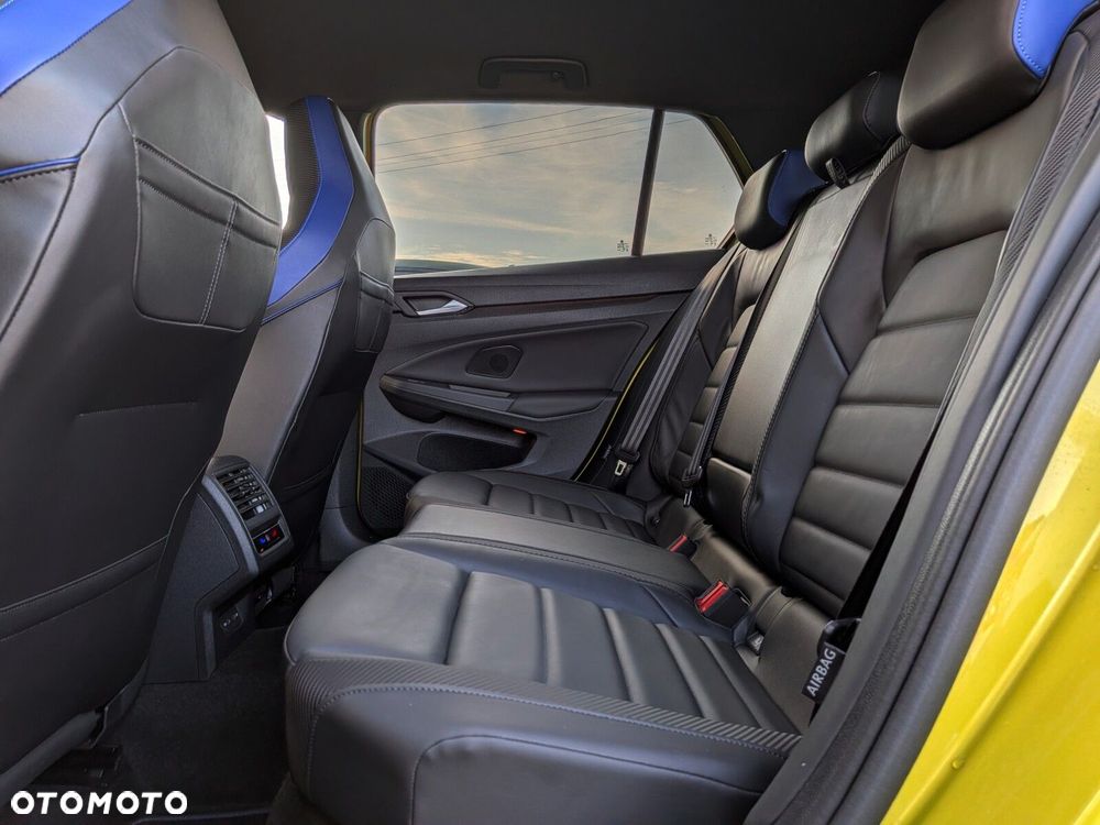 Volkswagen Golf - 13