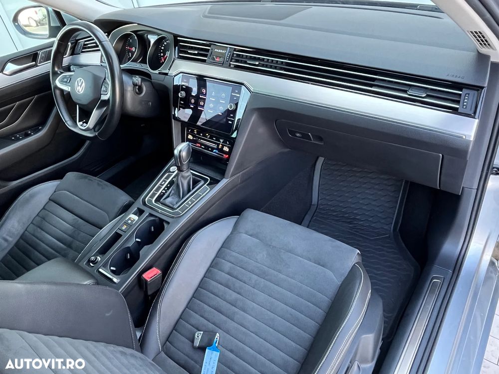 Volkswagen Passat 2.0 TDI DSG Highline - 8
