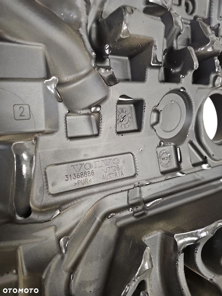 POKRYWA SILNIKA OSŁONA GÓRNA VOLVO XC60 II 31368886 - 3