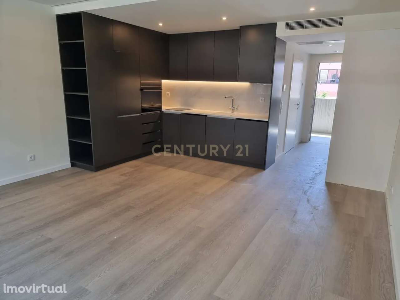 Arrendamento - Apartamento T0 - Magnólia Residenc3 - Gaia - Grande imagem: 4/23