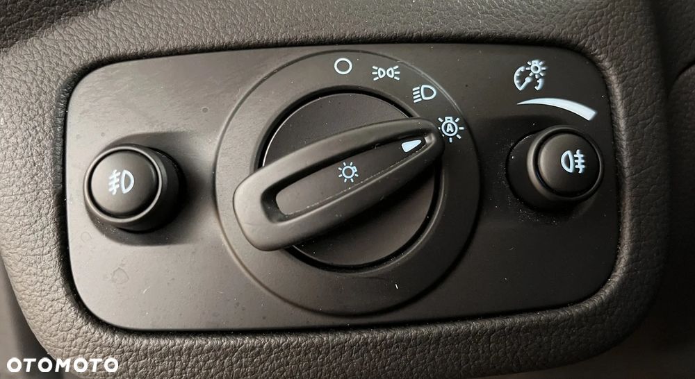 Ford Kuga 1.5 EcoBoost ST-LINE X - 19