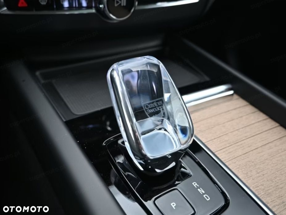 Volvo ES90 - 12