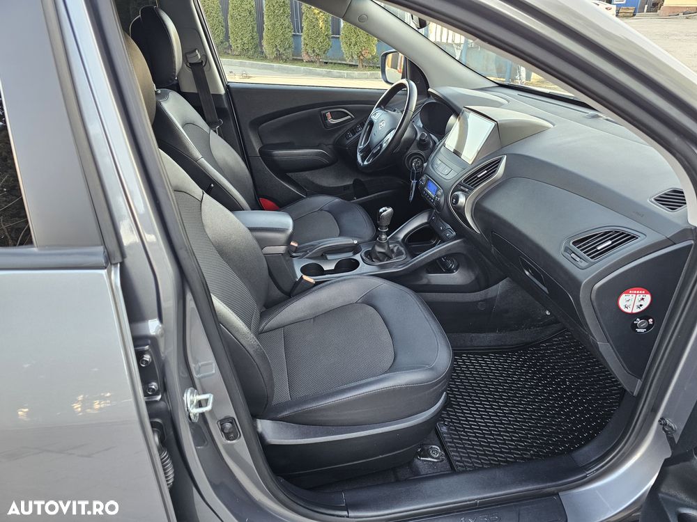 Hyundai ix35 2.0 CRDI 4WD Style - 9