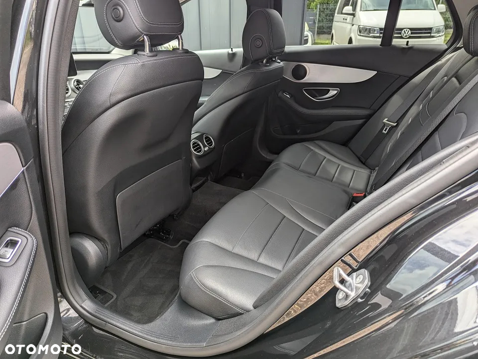 Mercedes-Benz Klasa C 200 d T 9G-TRONIC Exclusive - 27