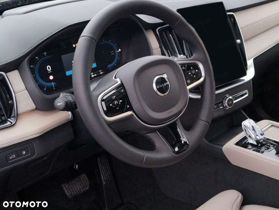 Volvo XC 90 - 5