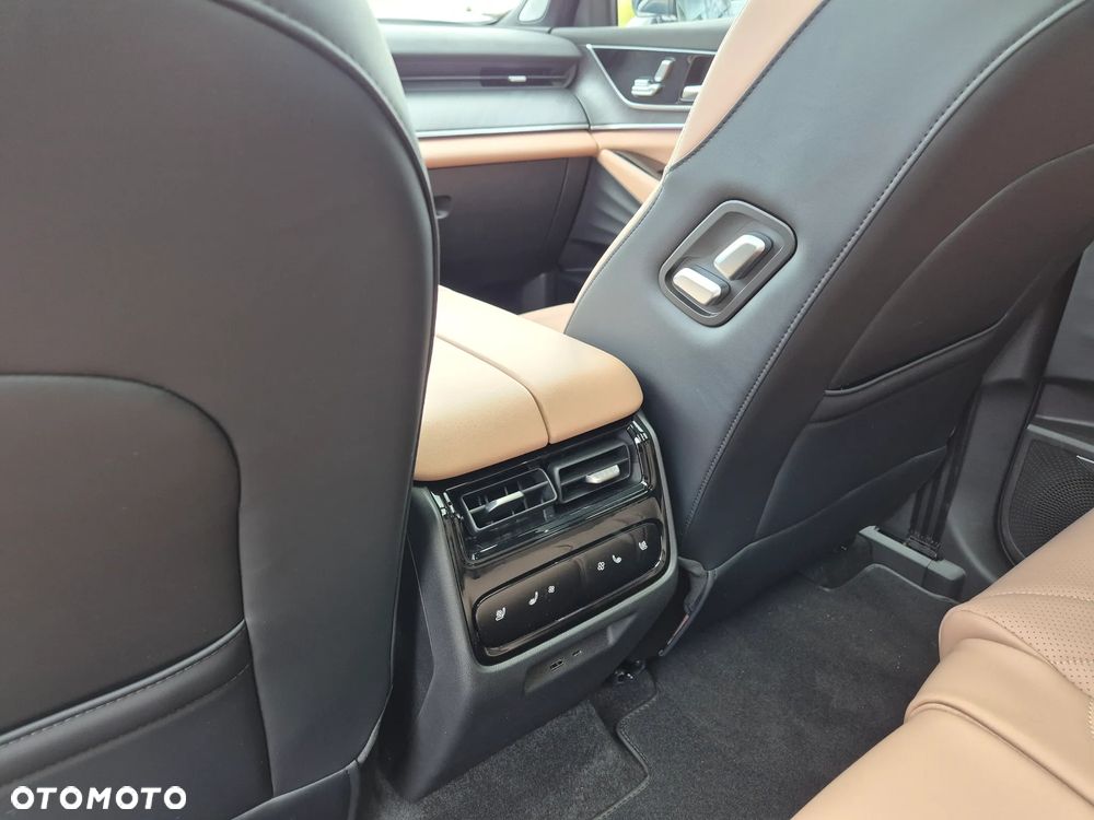 Chery Tiggo 9 1.5 T-GDI Super Hybrid Prestige 3DHT - 36