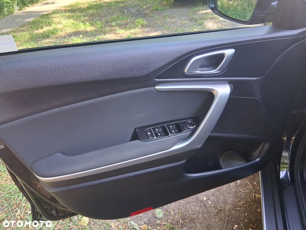 Kia XCeed 1.5 T-GDI L DCT - 12