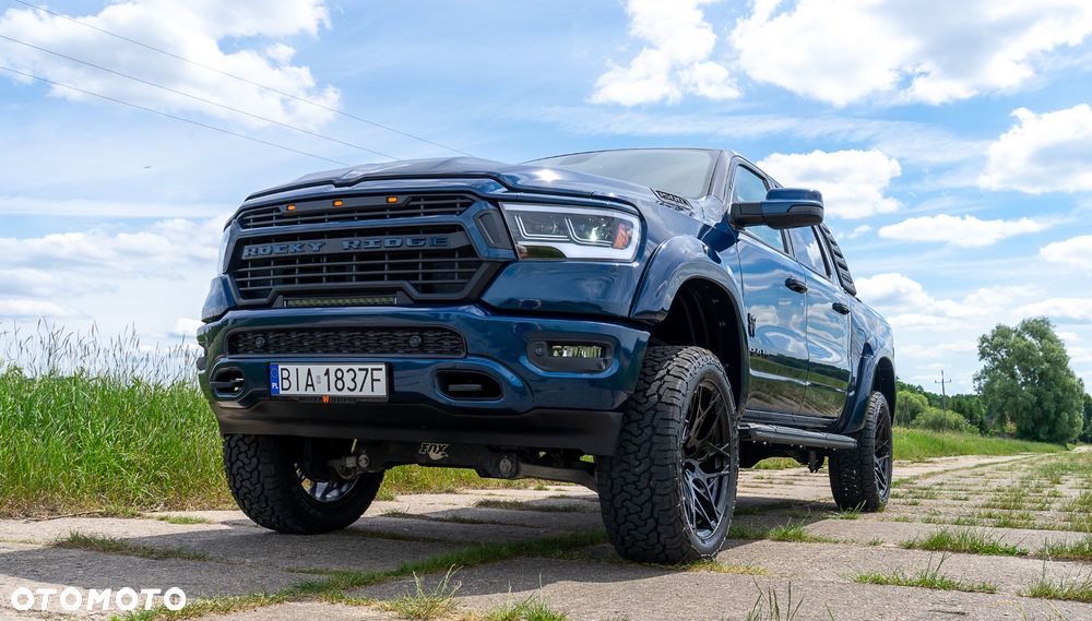 RAM 1500 5.7 Crew Cab Shortbed Laramie Sport Full - 2
