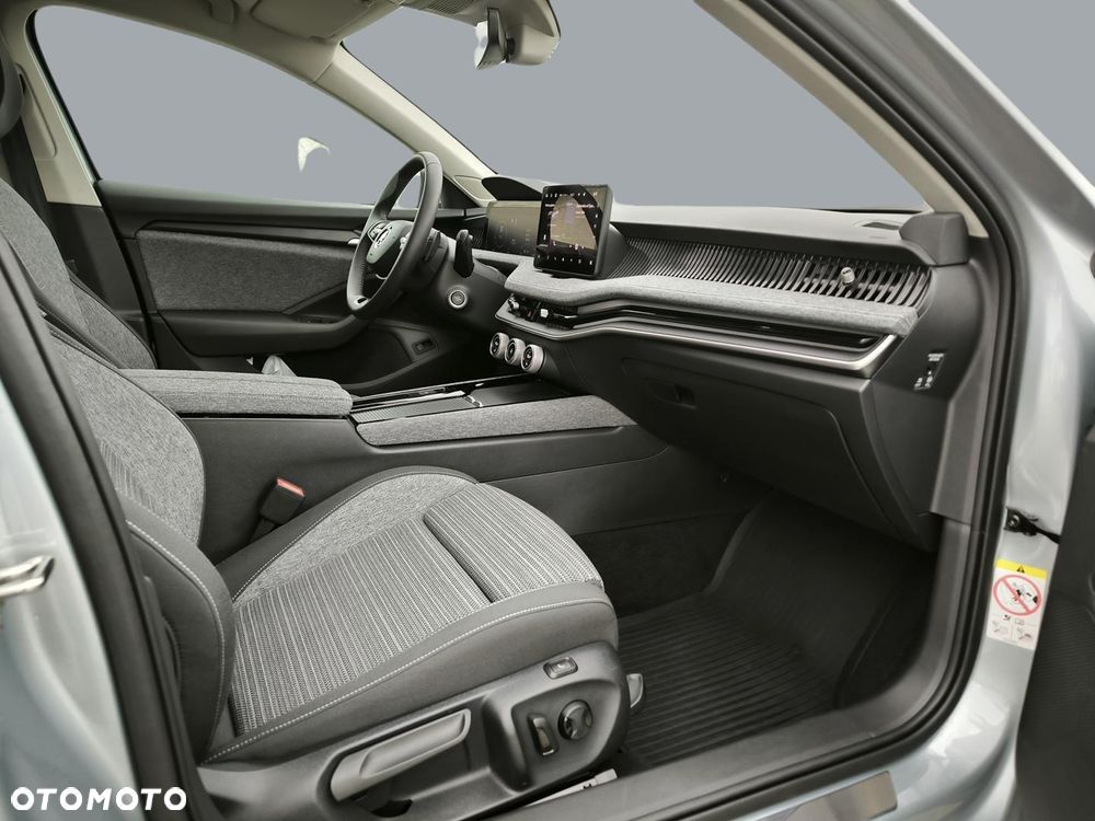 Skoda Superb 2.0 TDI SCR 4x4 Selection DSG - 11