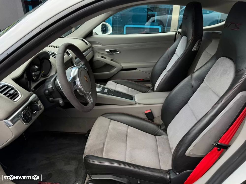Porsche Cayman 2.7 PDK - 9