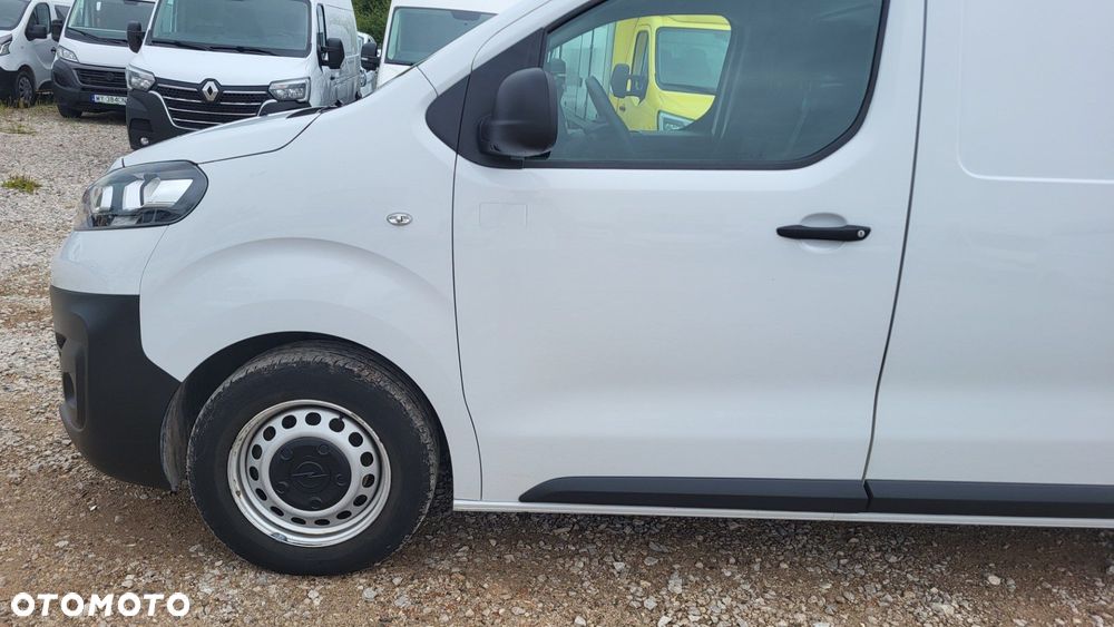 Opel Vivaro (4-d) 1.5 CDTI Long 2.7t (88kW FUR M) 120 KM M6 - 6