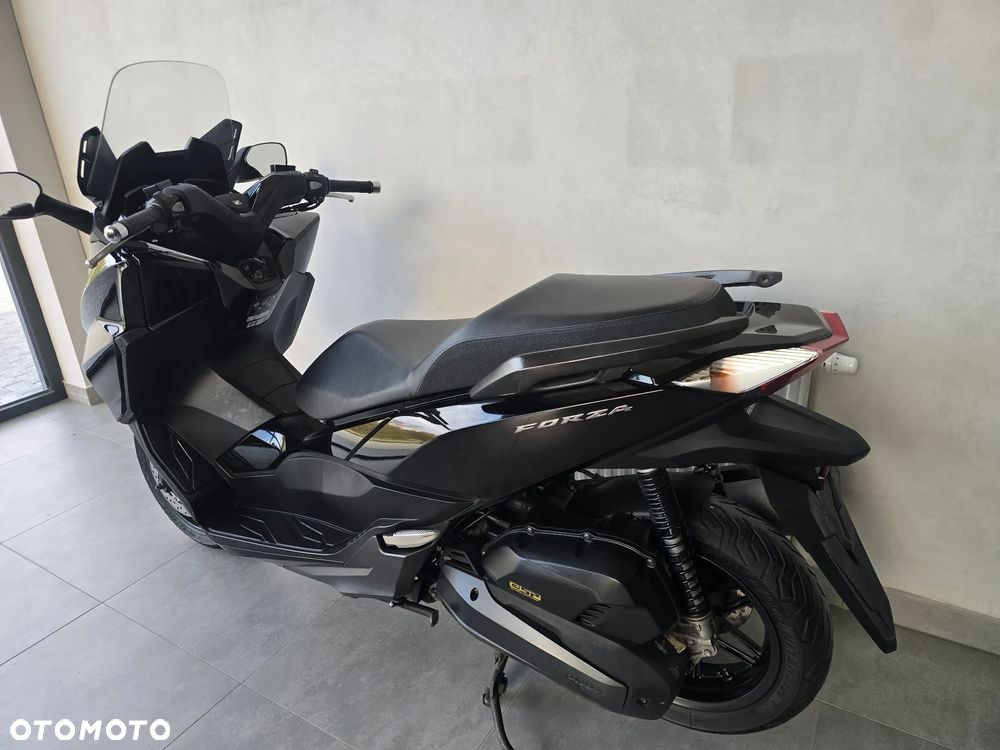 Honda NSS - 21