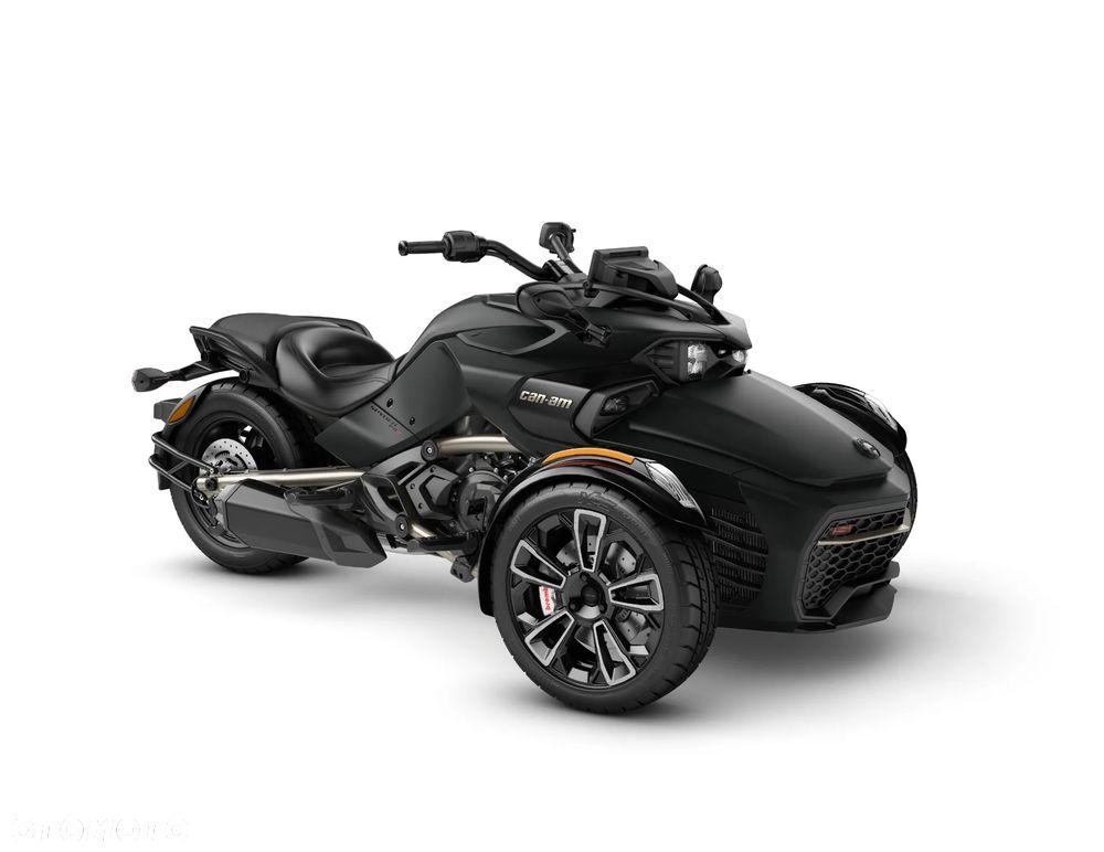 Can-Am Spyder - 2
