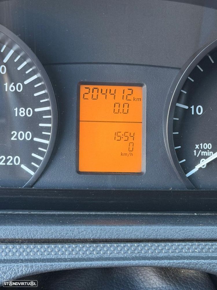 Mercedes-Benz Vito 5 Lugares - 15