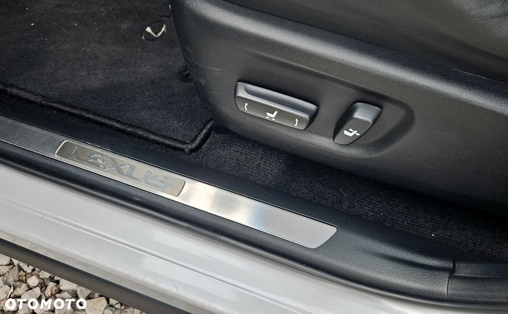 Lexus NX 300h Business Line - 15