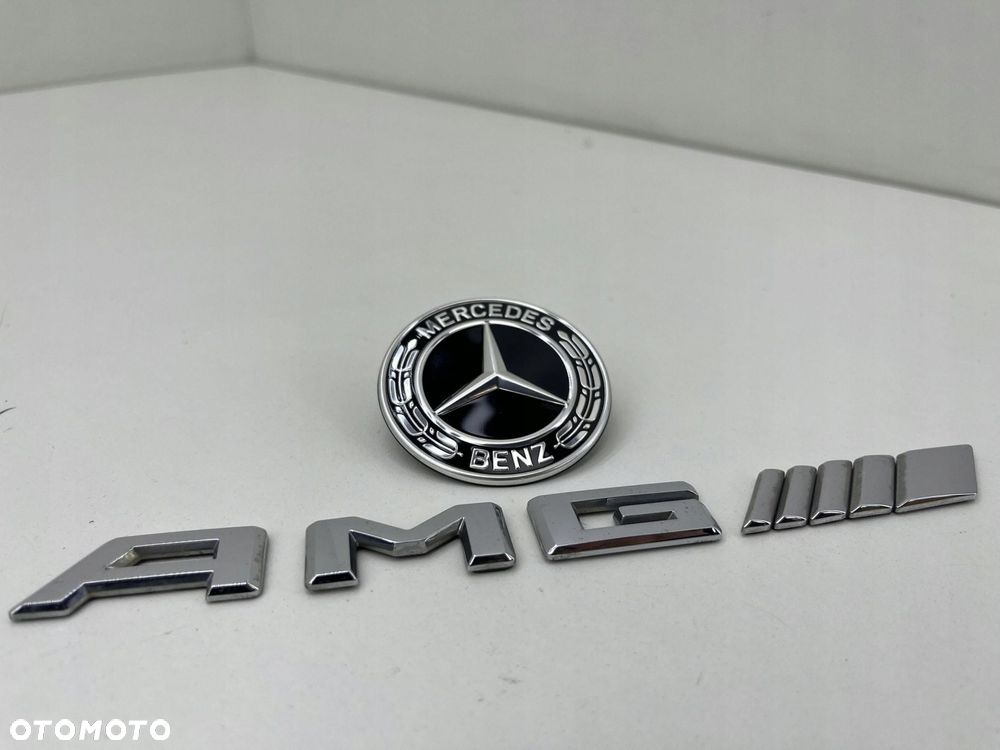 MERCEDES W177 AMG LOGO ZNACZEK EMBLEMAT TYŁ KOMPLET A00081776203 - 2