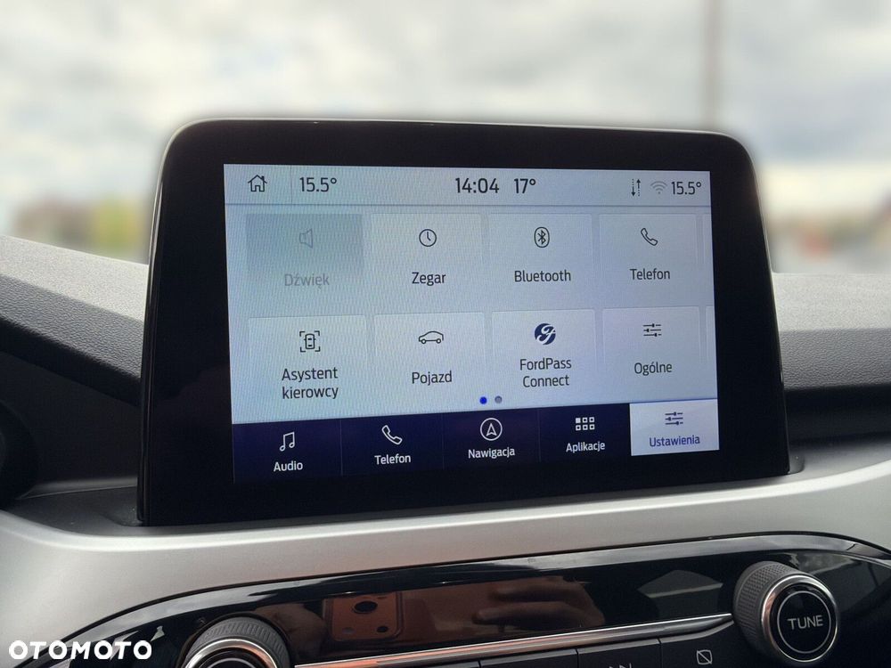 Ford Kuga - 24