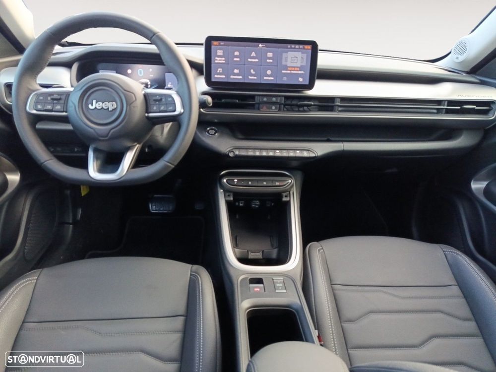 Jeep Avenger - 10