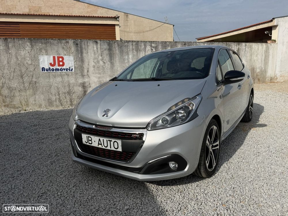 Peugeot 208 1.2 PureTech GT Line - 2