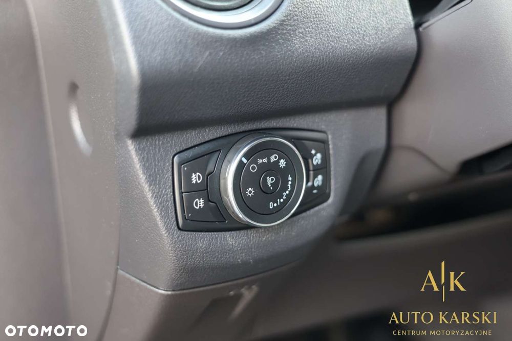 Ford Tourneo Courier - 20
