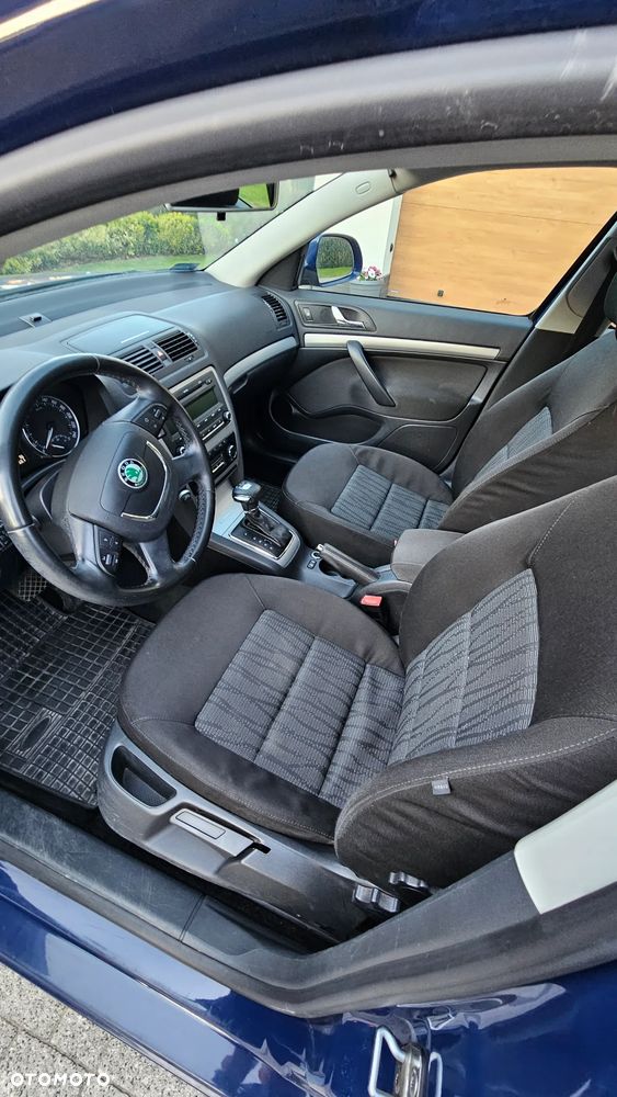 Skoda Octavia 2.0 TDI Elegance DSG - 7