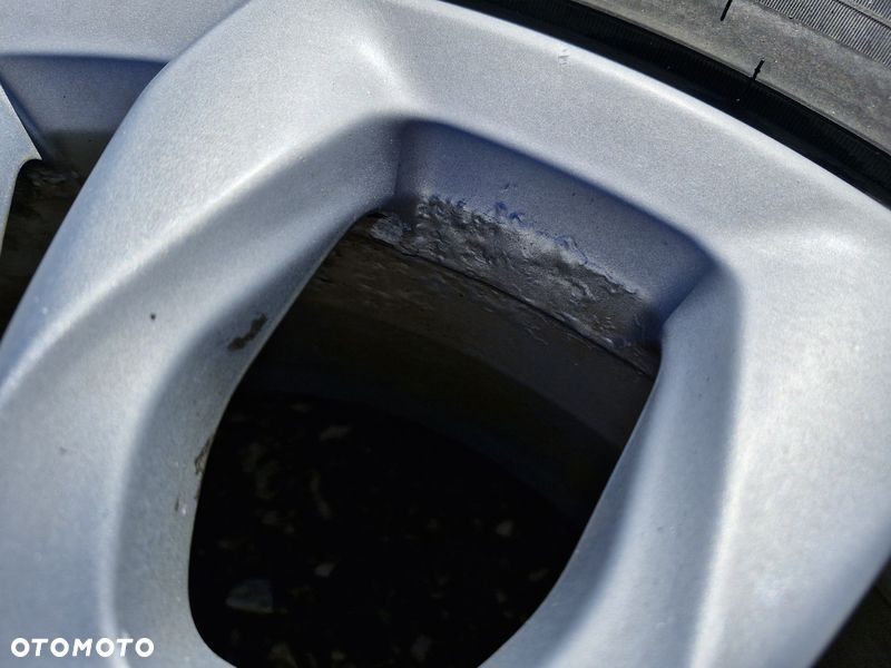 FIAT 500X FELGI ALUMINIOWE 5X110 17 CALI ET40 735612336 KOŁA 7JX17 - 9