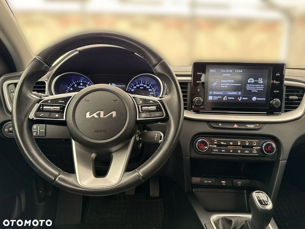 Kia Ceed - 15