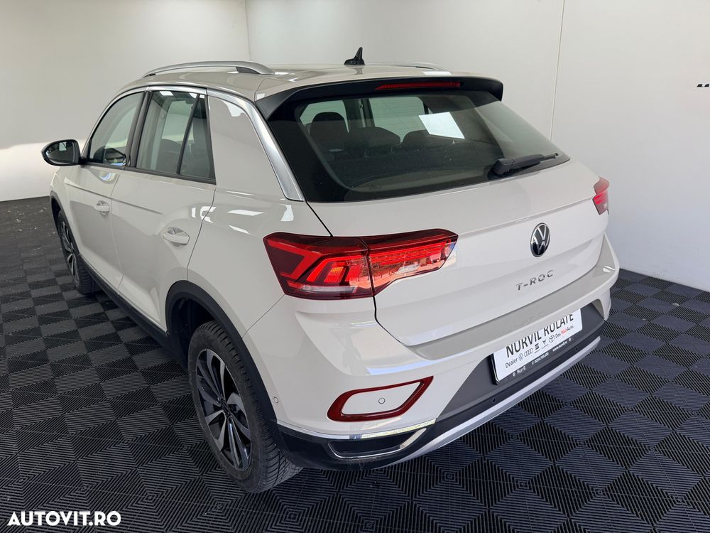 Volkswagen T-Roc 1.5 TSI DSG Style - 23