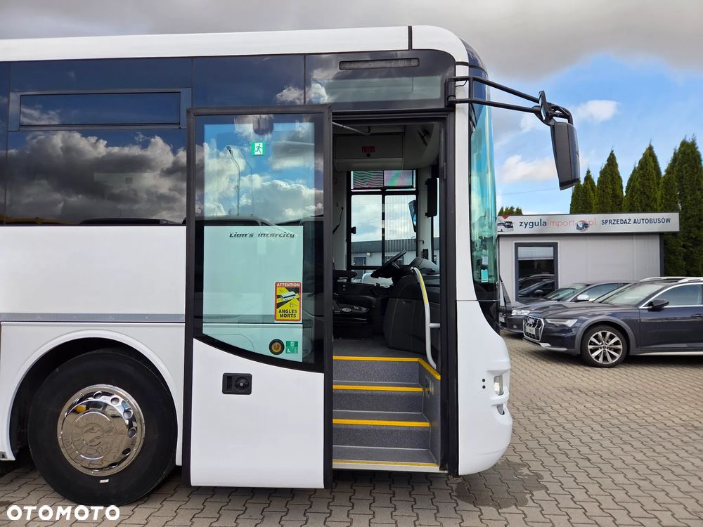 MAN LION'S INTERCITY/ SPROWADZONY Z FRANCJI/ DŁUGOŚĆ 12.30 M / PODWÓJNE SZYBY BOCZNE/ 68 000 KM - 19