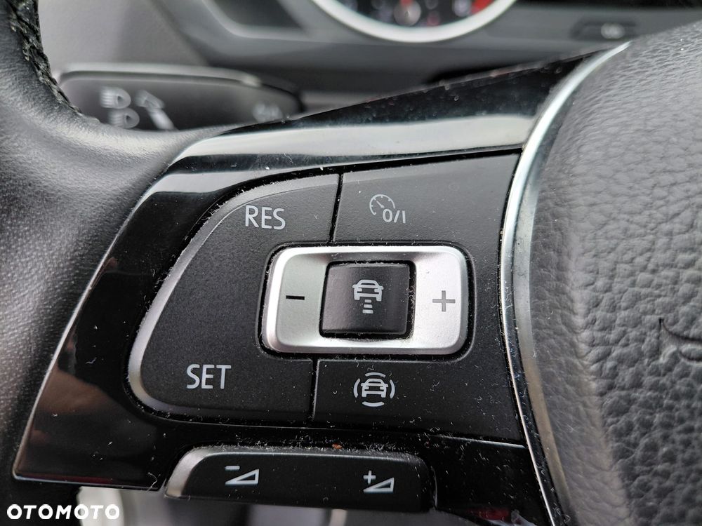Volkswagen Tiguan 1.5 TSI ACT OPF Comfortline - 18