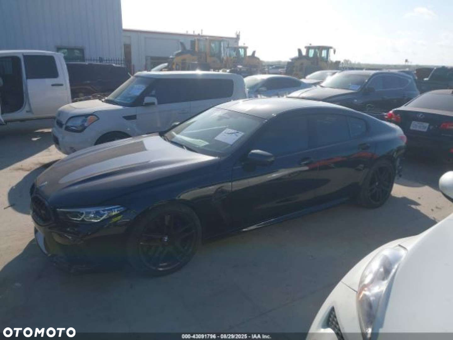 BMW M8 - 3