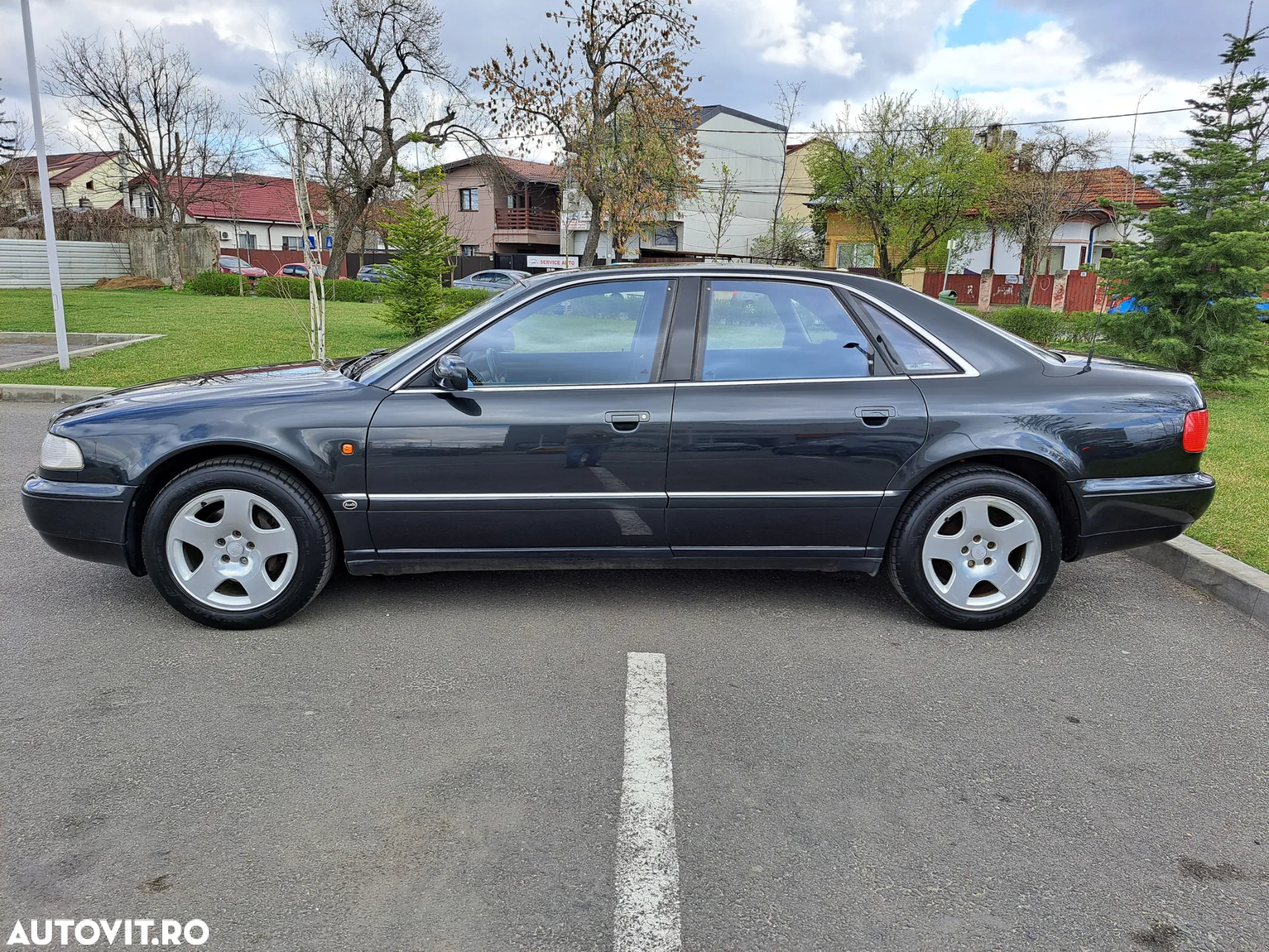 Audi A8 - 5