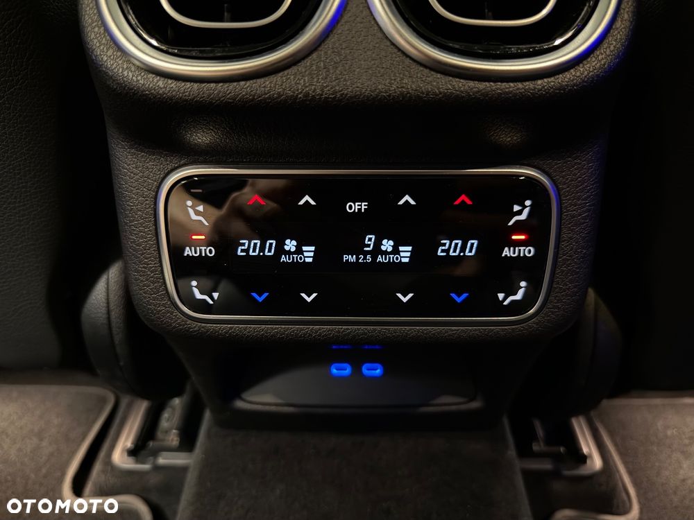 Mercedes-Benz GLC 300 4Matic 9G-TRONIC AMG Line - 30