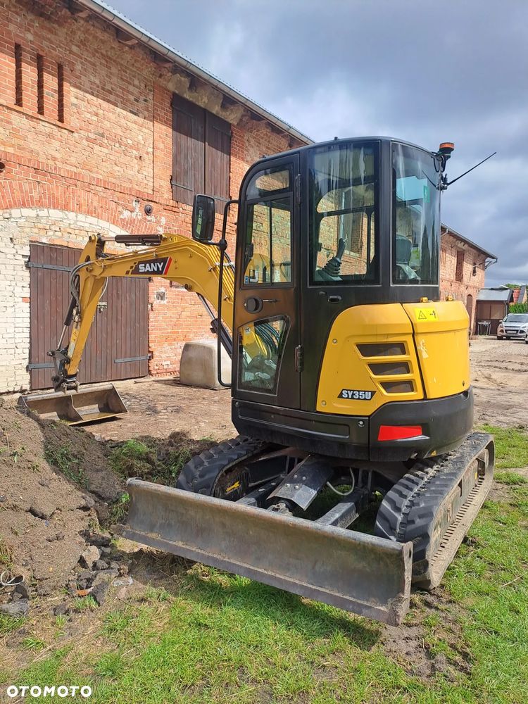 Sany 35U - 5