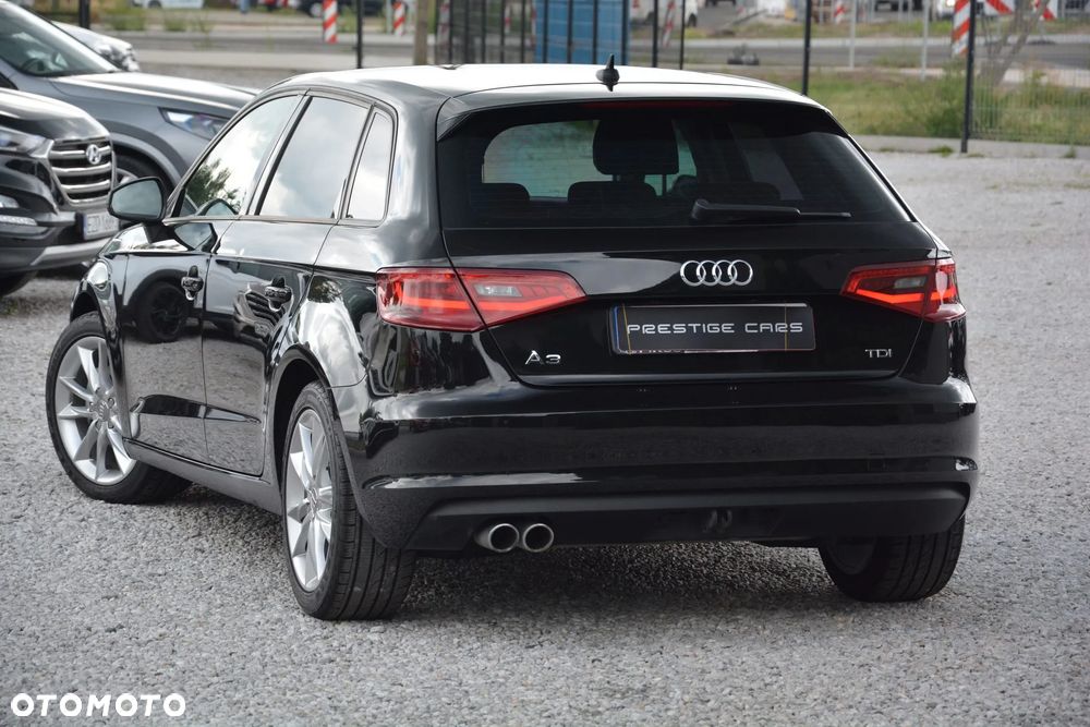 Audi A3 Sportback 2.0 TDI DPF S tronic Attraction - 12