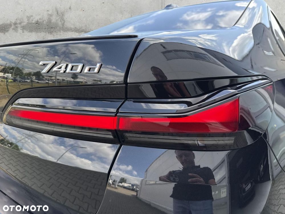 BMW Seria 7 - 21