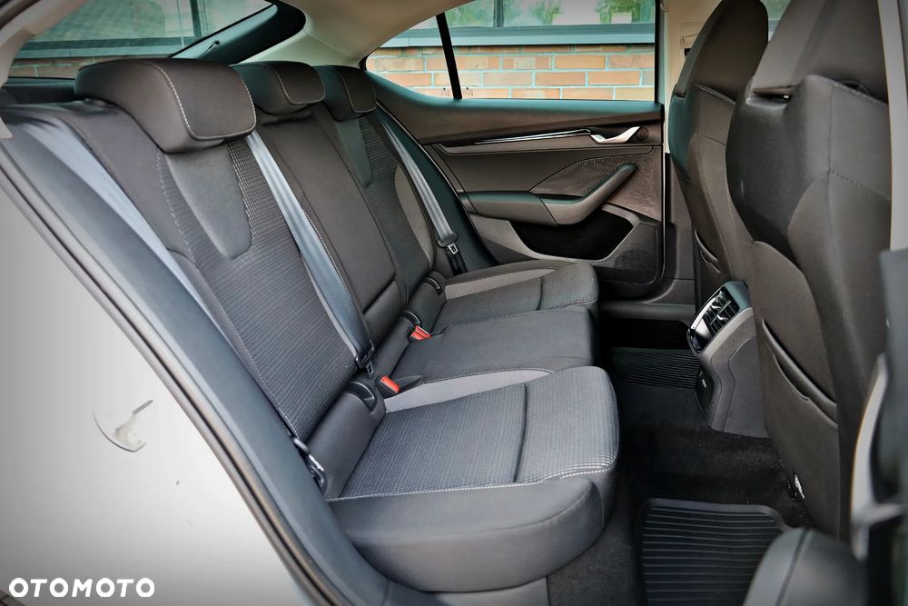 Skoda Octavia 2.0 TDI Selection - 27