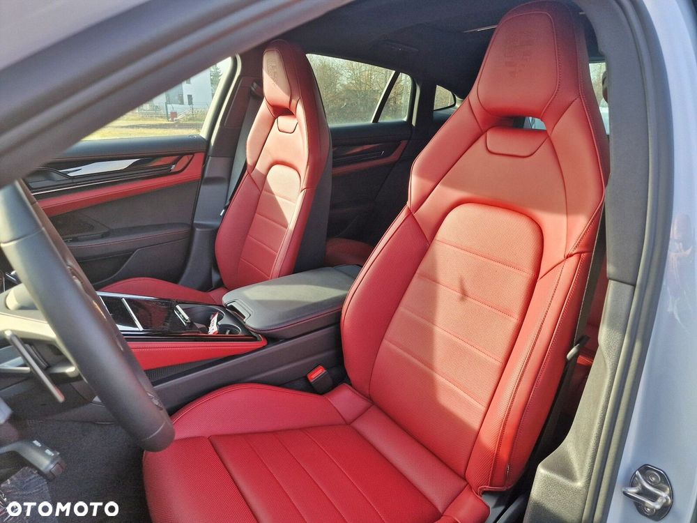 Porsche Panamera - 6