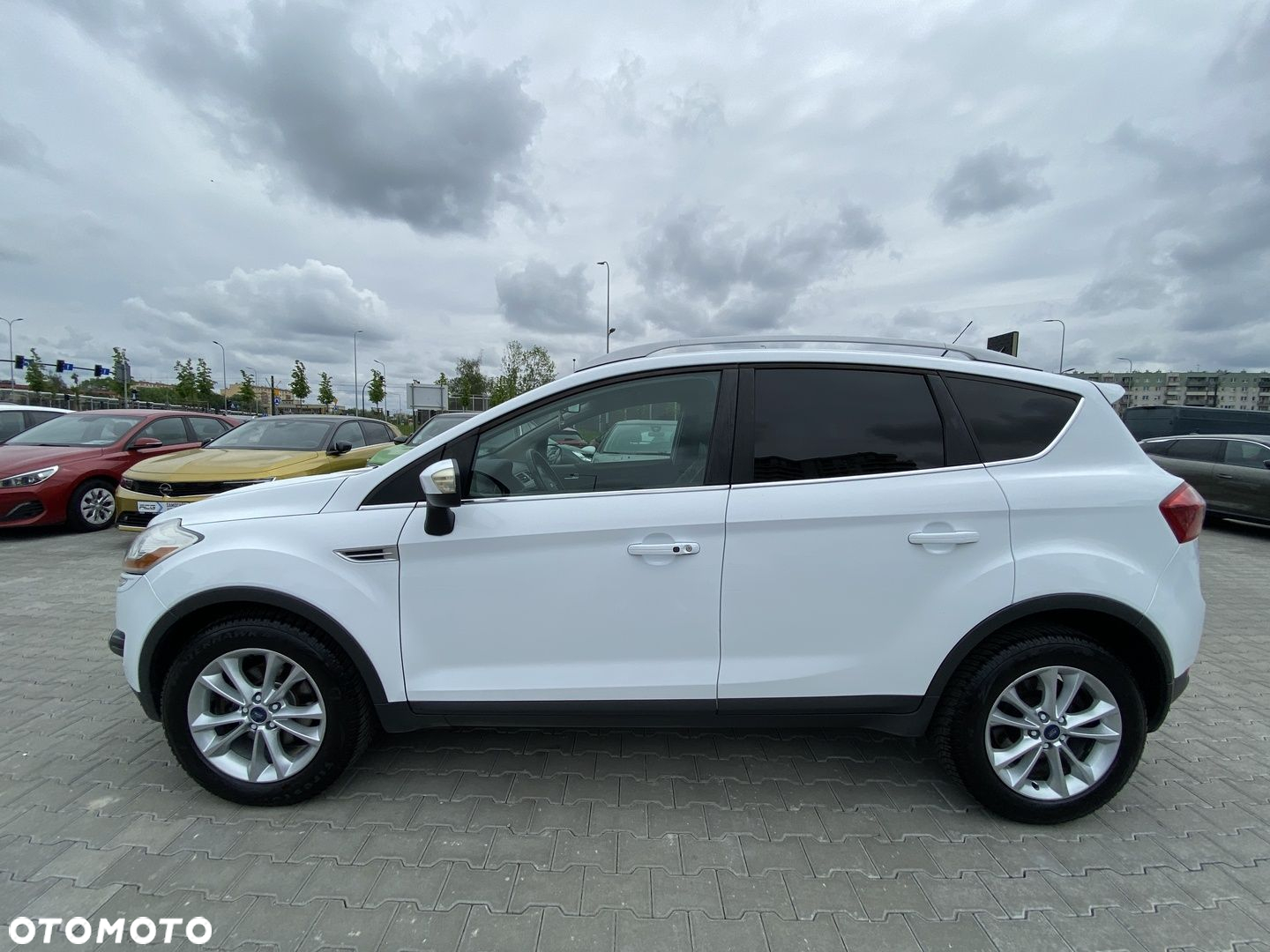 Ford Kuga 2.0 TDCi Titanium FWD - 8