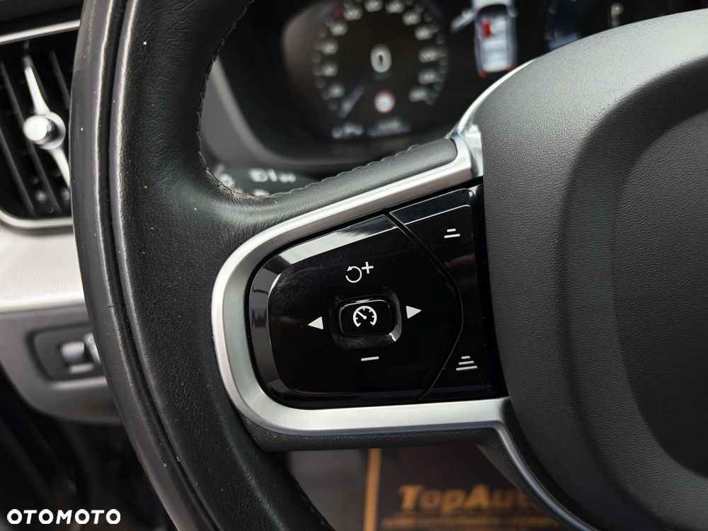 Volvo XC 60 D4 SCR Inscription - 23